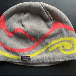 Patagonia Winter Hat Size Large Women's